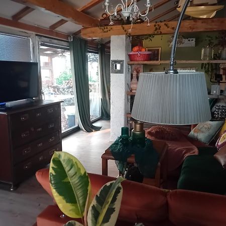 Rose Room 40M2 With Terrace 25M2 In Greeny Area For 4 Person Ljubljana Eksteriør bilde