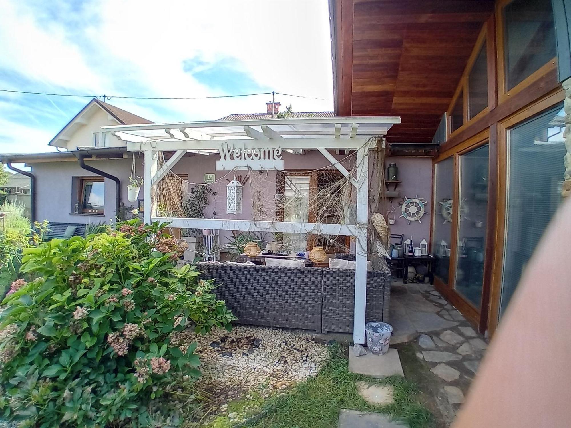 Rose Room 40M2 With Terrace 25M2 In Greeny Area For 4 Person Ljubljana Eksteriør bilde